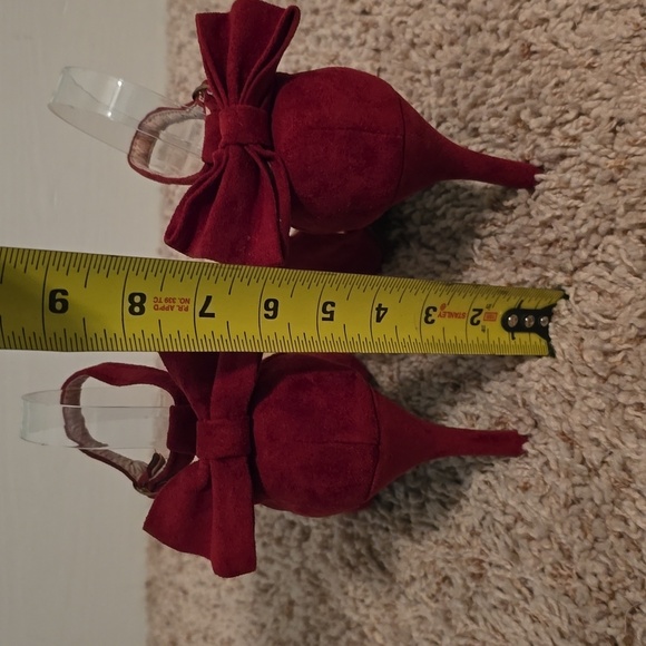Women's Deep Red Faux Suede Heels Size 41 (US 10.5) (Bin 11) - Picture 6 of 9